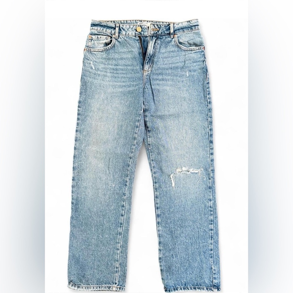 Women’s Light Blue Straight Leg Jeans